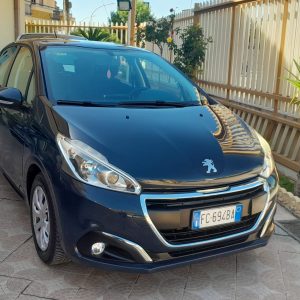 PEUGEOT 208 PURETECH 82CV 5P ALLURE - GPL -  IMM 04/2016 KM 133643 € 6.990,00