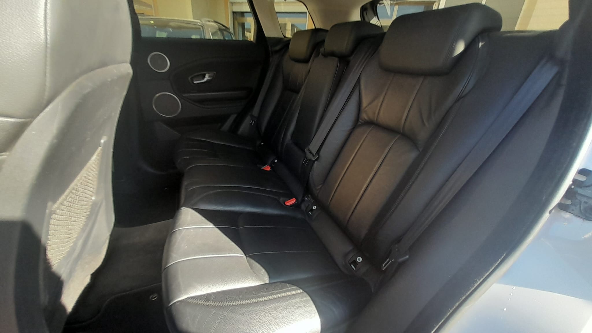 LAND ROVER EVOQUE 2.0 TD4 SE DYNAMIC 150CV AUTO 4X4 IMM 01/04/2017 KM 144750 € 14.690,00 - immagine 19