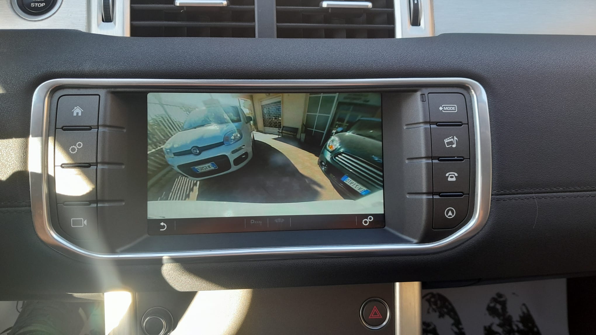 LAND ROVER EVOQUE 2.0 TD4 SE DYNAMIC 150CV AUTO 4X4 IMM 01/04/2017 KM 144750 € 14.690,00 - immagine 13