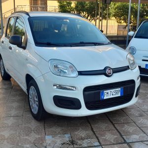 FIAT PANDA 1.2 POP 69CV IMM 12/2017 KM 182000 CAMBIO MANUALE € 6.490,00
