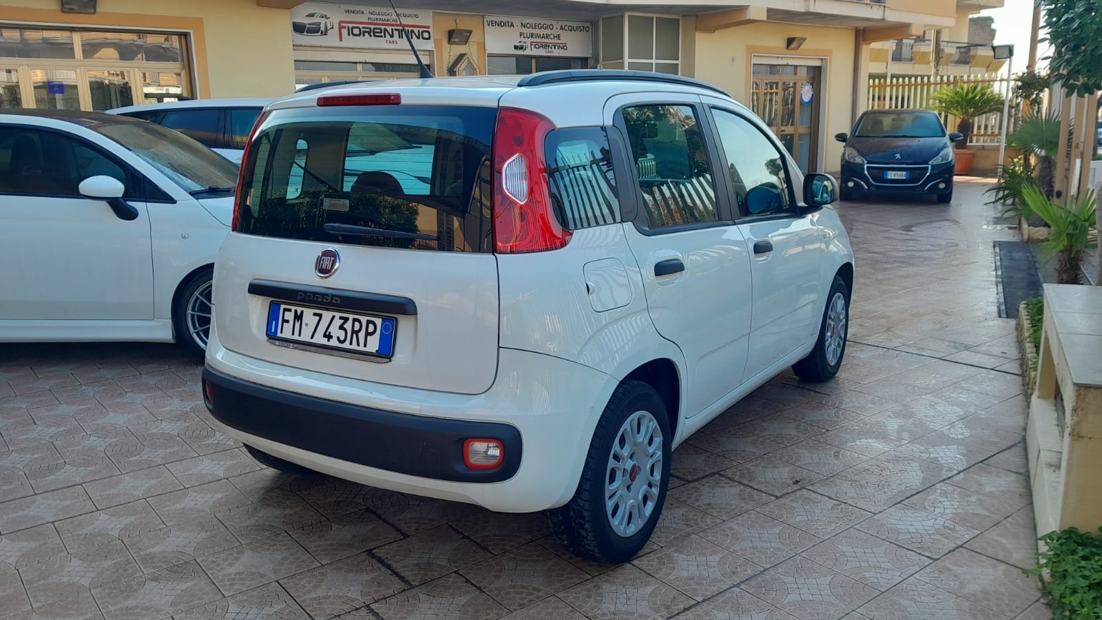 FIAT PANDA 1.2 POP 69CV IMM 12/2017 KM 182000 CAMBIO MANUALE € 6.490,00 - immagine 5