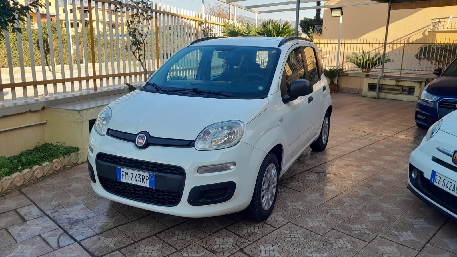FIAT PANDA 1.2 POP 69CV IMM 12/2017 KM 182000 CAMBIO MANUALE € 6.490,00 - immagine 2