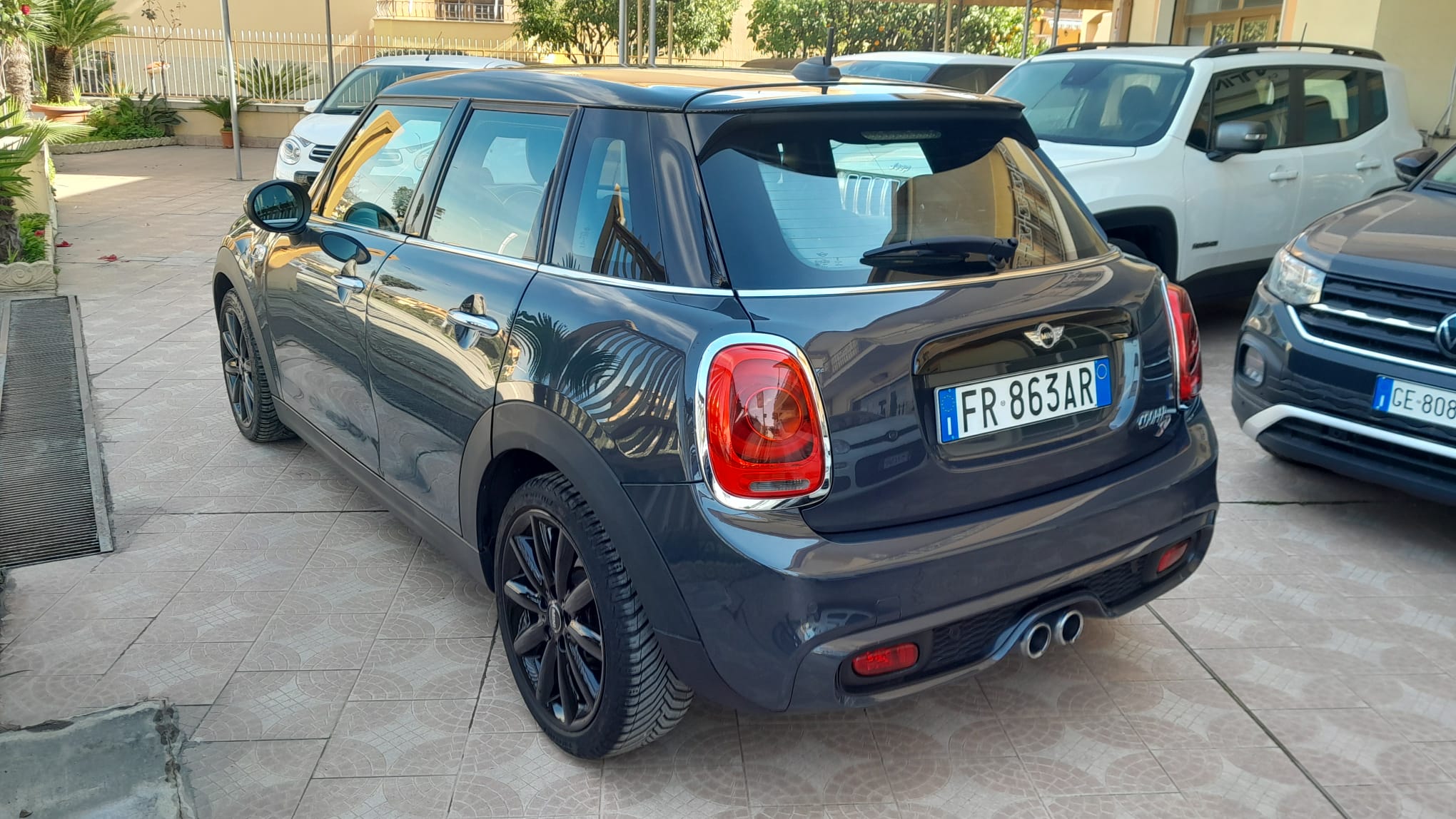 MINI 2.0 COOPER SD HYPE 5P AUTO IMM 24-04-2018 KM 147000 DIESEL AUTOMATICA € 15.490,00 - immagine 4