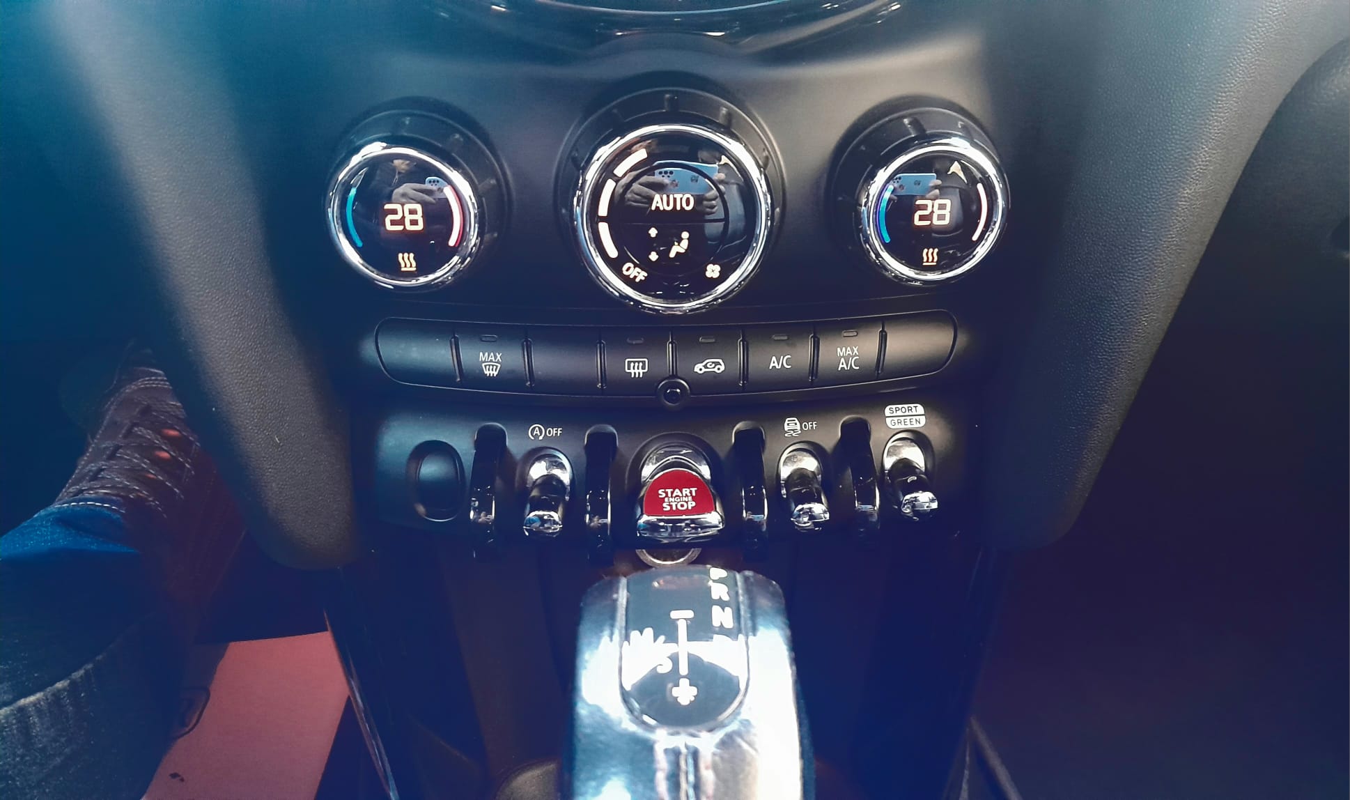 MINI 2.0 COOPER SD HYPE 5P AUTO IMM 24-04-2018 KM 147000 DIESEL AUTOMATICA € 15.490,00 - immagine 19