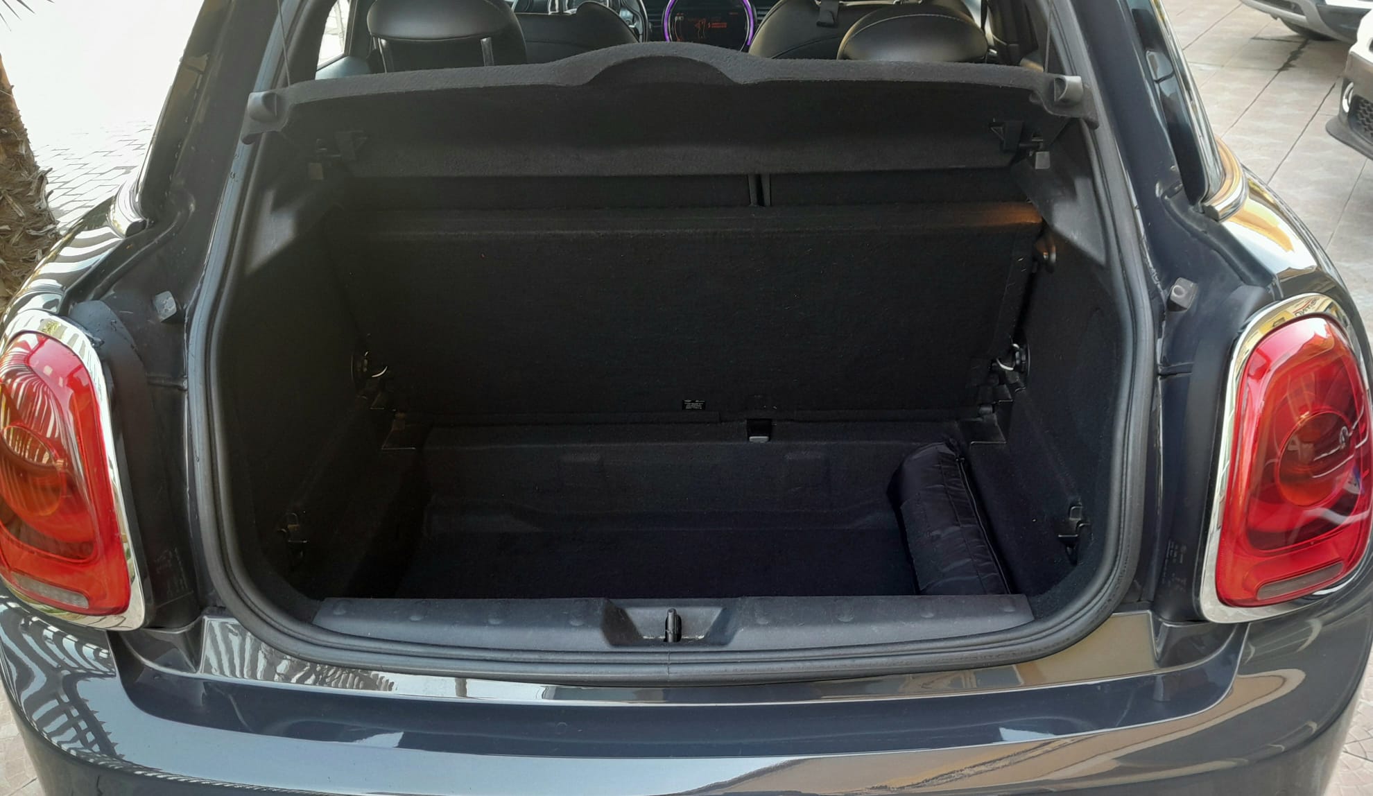 MINI 2.0 COOPER SD HYPE 5P AUTO IMM 24-04-2018 KM 147000 DIESEL AUTOMATICA € 15.490,00 - immagine 23