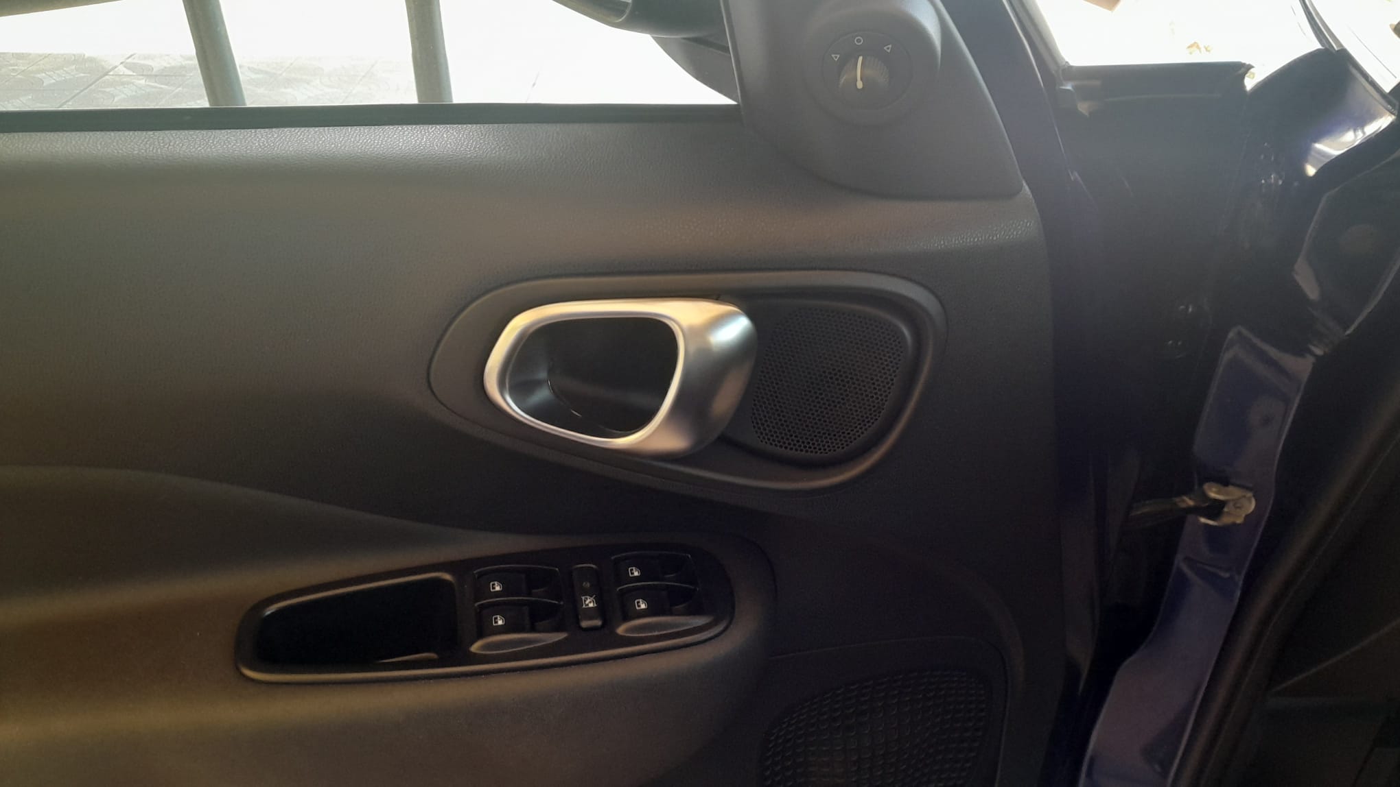 FIAT 500L 1.3 MJT MIRROR CITY CROSS 95 CV DUALOGIC IMM 04/2019 KM 85700 AUTOMATICA € 11.990,00 - immagine 16