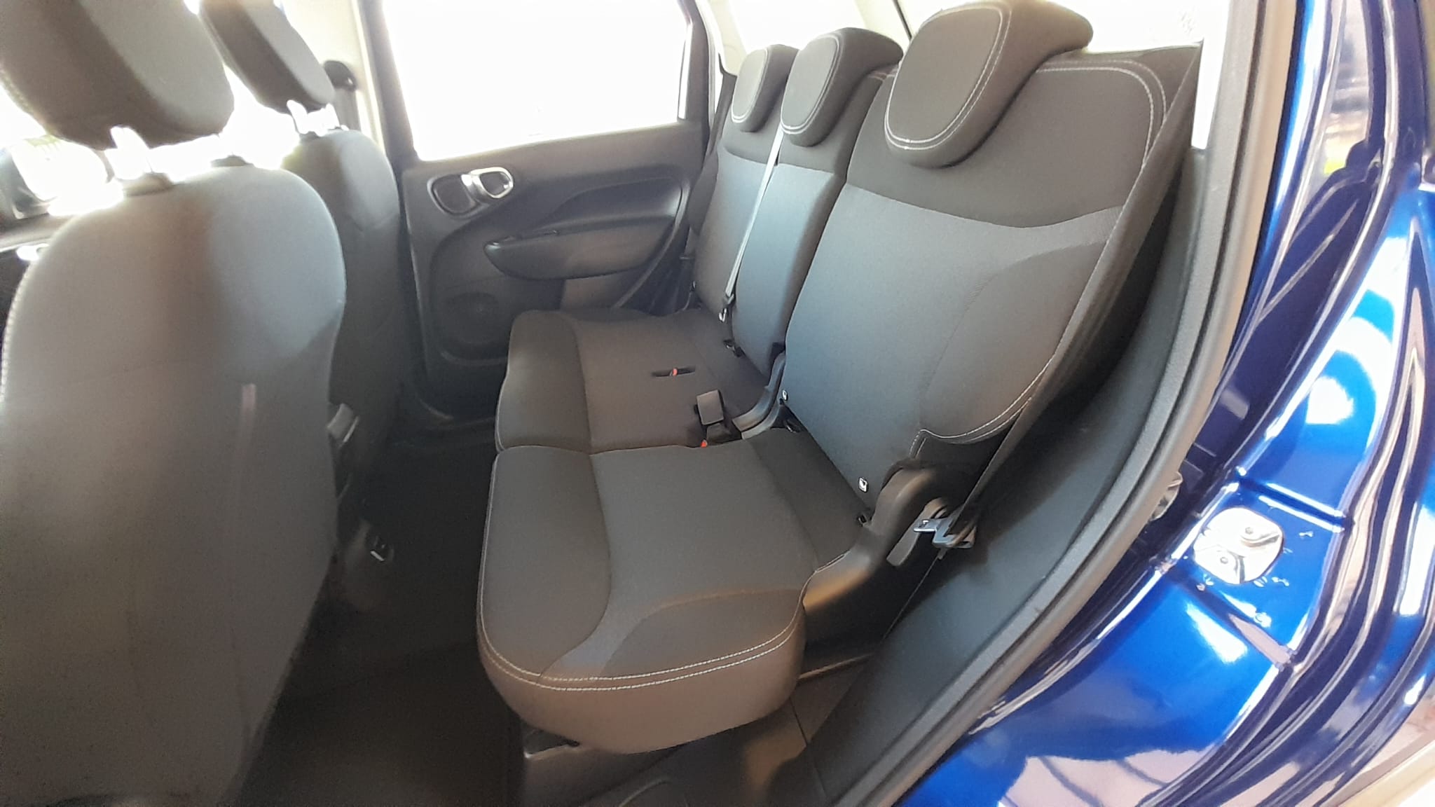 FIAT 500L 1.3 MJT MIRROR CITY CROSS 95 CV DUALOGIC IMM 04/2019 KM 85700 AUTOMATICA € 11.990,00 - immagine 15