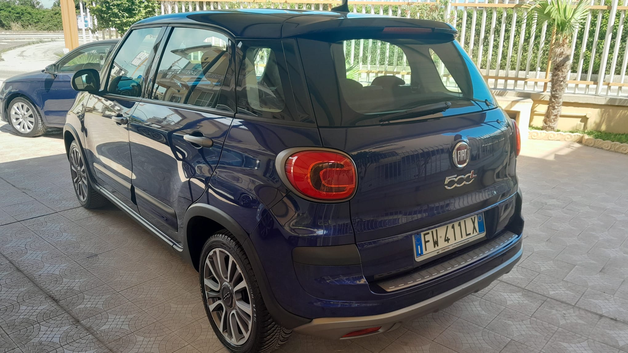 FIAT 500L 1.3 MJT MIRROR CITY CROSS 95 CV DUALOGIC IMM 04/2019 KM 85700 AUTOMATICA € 11.990,00 - immagine 5